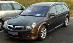 800px-Opel_Vectra_C_Caravan_1.9_CDTI_OPC-Line_Facelift_front-1.JPG